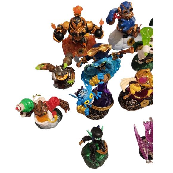 Lot of 15 Skylanders Swap Force Interchangeable Figures Characters - Picture 7 of 9